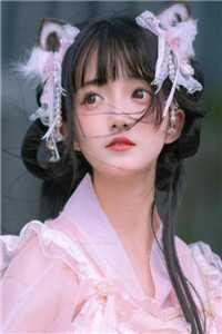 薄爷夫人出价一千亿要退婚男主扮演者