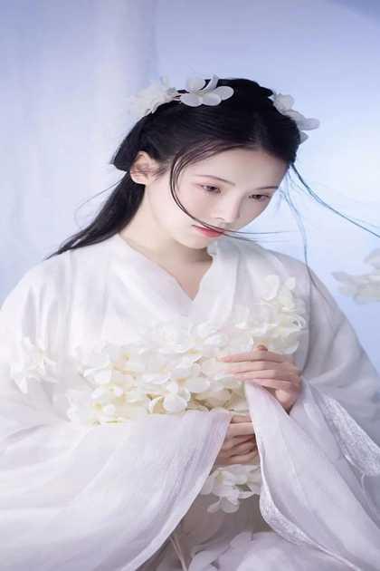 琼枝裴宴辞